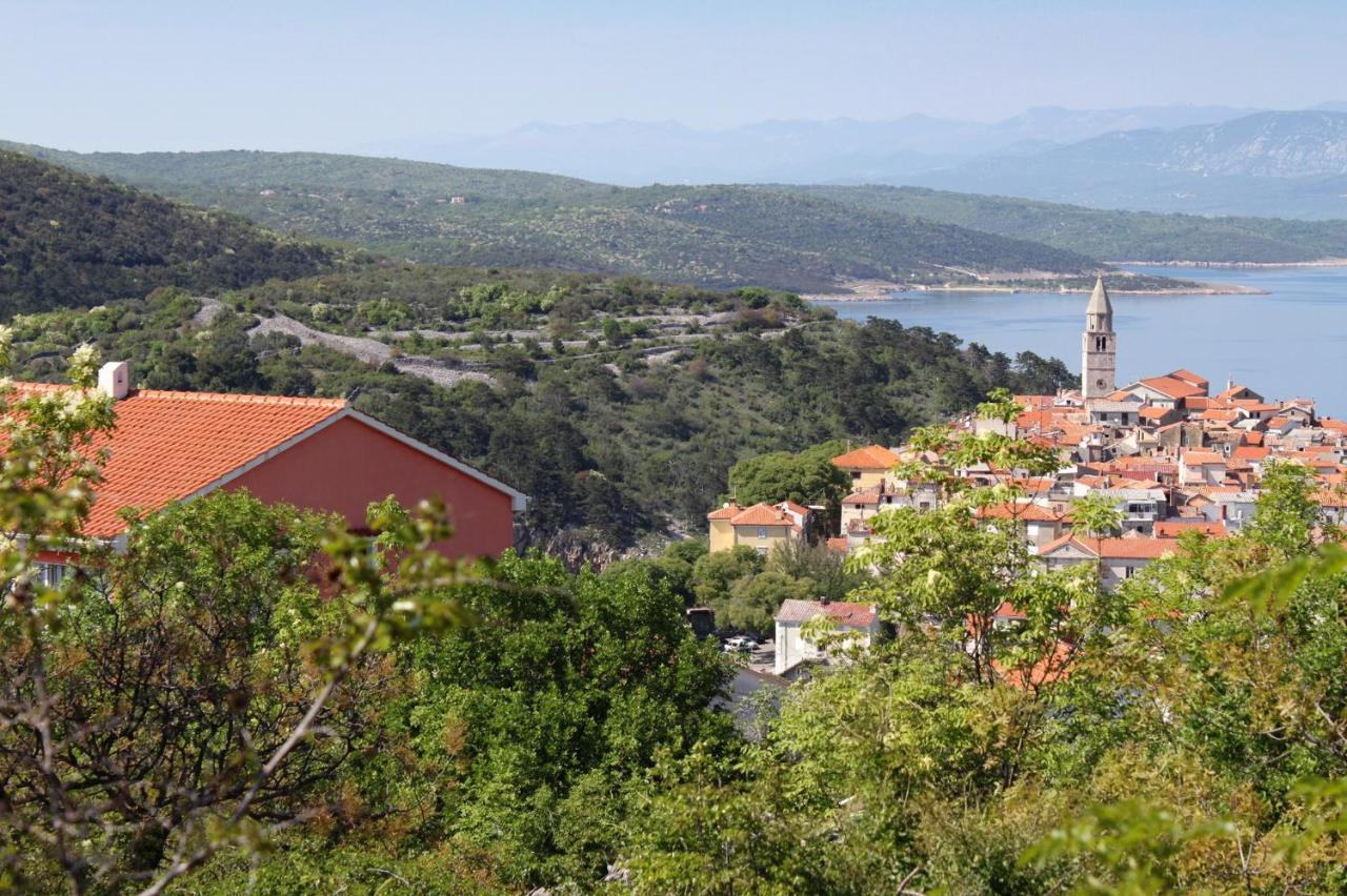 Apartments With A Parking Space Vrbnik, Krk - 429 Exterior foto