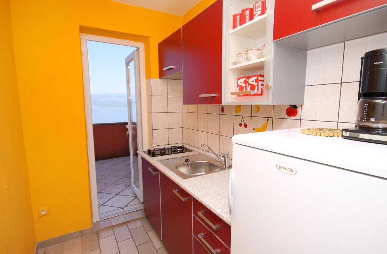 Apartments With A Parking Space Vrbnik, Krk - 429 Exterior foto